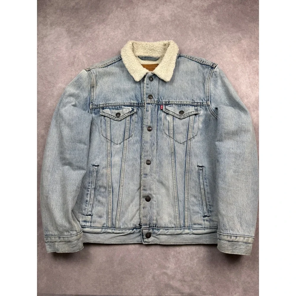 Levis Premium Mens M Sherpa Lined Denim Trucker Jacket Light Wash Blue Casual